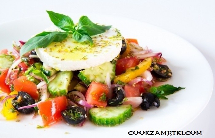 grecheskij-salat-s-myatoj